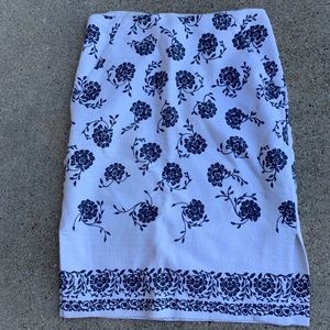 Loft Floral Blue and White Skirt Sz 0